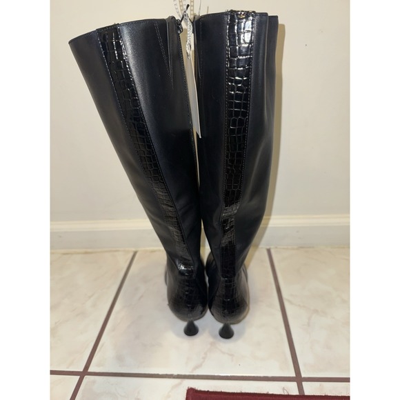 NWOB Alex Marie Sleek Black Kitten Heeled Boots Croc Leather Stripe Size 7 - Picture 7 of 11